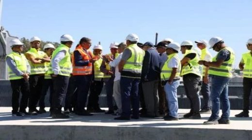 اخنوش يتفقد مشروع الربط المائي بين حوضي سبو وأبي رقراق