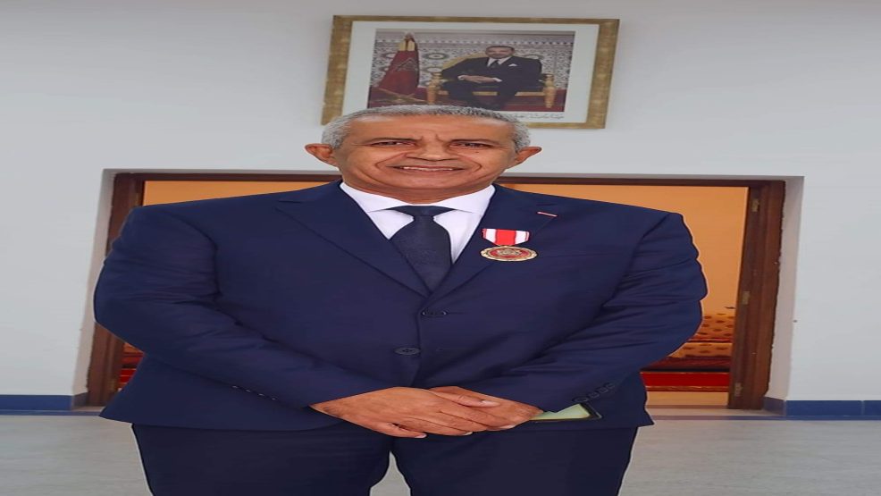 وسام الاستحقاق الوطني لمدير ديوان عامل اقليم الجديدة