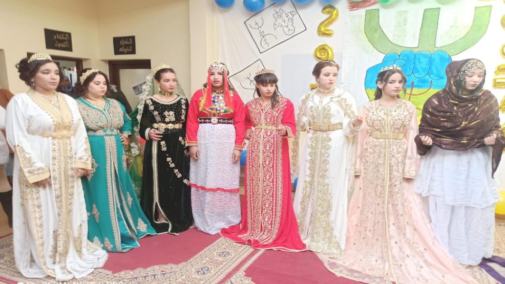ورزازات : رائدات النادي النسوي و مراكز التكوين المهني ترميكت يبدعن في الإحتفال برأس السنة الأمازيغية 2974