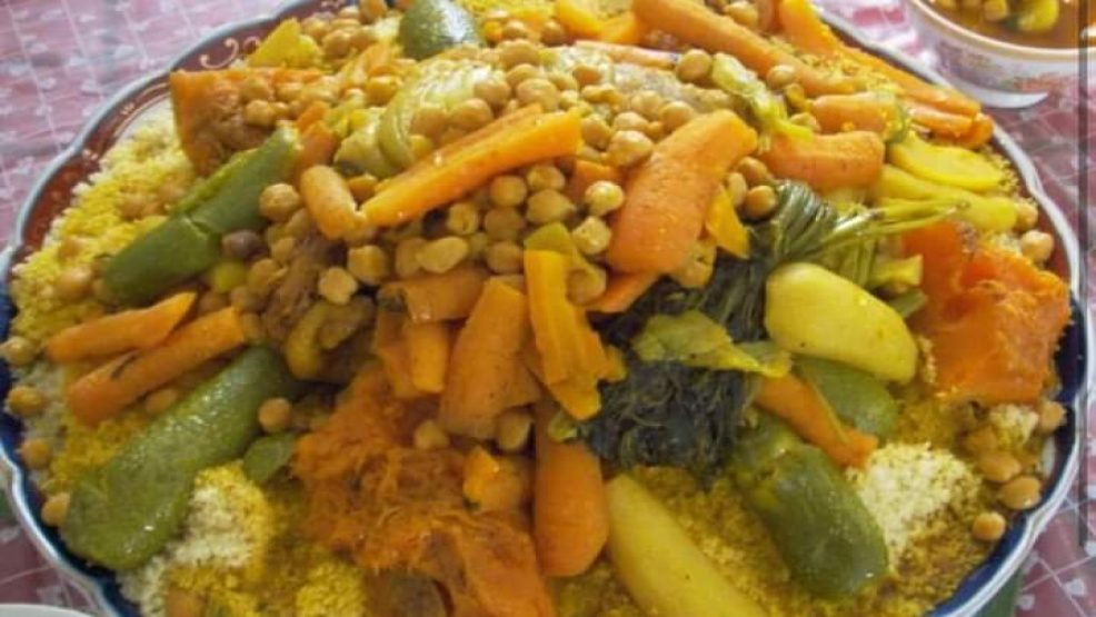 اشتوكة ايت باها ..وجبة كسكس تسمم 9 عمال بضيعة فلاحية