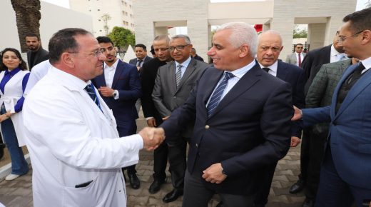 وزير الصحة والحماية الاجتماعية يشرف على إعطاء انطلاقة خدمات  15 مركزا صحيا حضريا وقرويا بجهة الدار البيضاء سطات