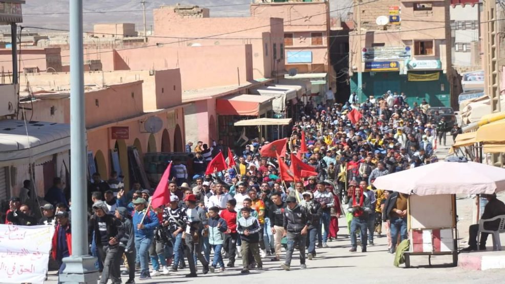 اعتصام بواد لمريجة بدائرة تالسينت يدخل يومه الحادي عشر: إصرار على تعبيد طريق تاشرونت