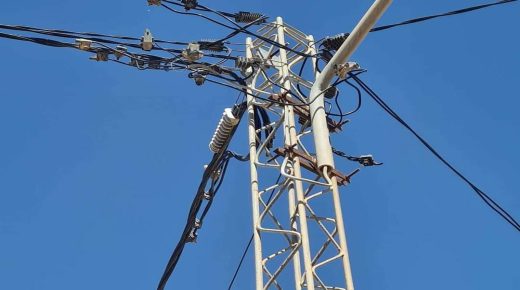 السوالم الطريفية..العثورعلى جثة شخص تحت عمود كهربائي للتوثر العالي