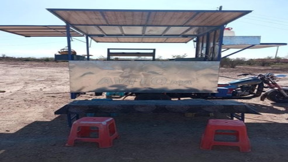 مراكش..محلات وعربات عشوائية للوجبات  السريعة تنتشر بدون رخصة ولا مراقبة نتيحة وفاة 7 اشخاص