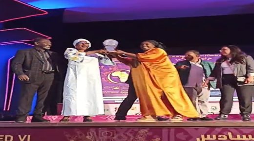  خريبكة:الفيلم الرواندي “العروس” يتوج بالجائزة الكبرى في المهرجان الدولي للسينما الافريقية