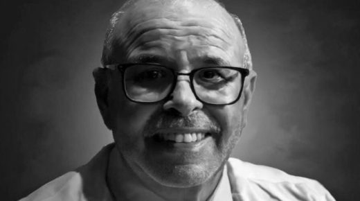 قيدوم الجسم الإعلامي عبد الصادق بن عيسى في ذمة الله