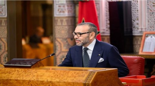 جلالة الملك يترأس بالقصر الملكي بالدار البيضاء مجلسا للوزراء