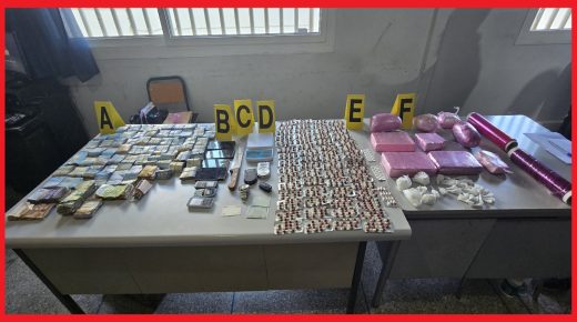 تطوان ..توقيف تلاثة اشخاص متورطين بترويج الكوكايين والمؤثرات العقلية