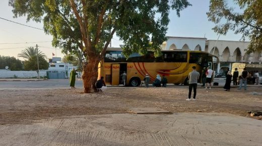ثلاثاء بوكدرة..الدرك الملكي يحجز حافلة للنقل العمومي بحمولة زائدة للمسافرين