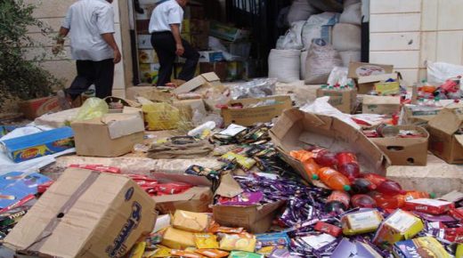 السوالم الطريفية..السلطة المحلية تشن حملة شرسة على أصحاب المحلات التجارية