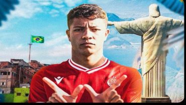الأهلي المصري يتعاقد مع اللاعب الدولي أشرف داري