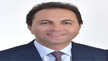 بعد تجميد عضويته..أبو الغالي يخرج عن صمته ويكشف حقيقة الخلاف بينه وبين قيادات حزب الجرار