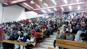 على أبواب الدخول المدرسي و الجامعي تطرح مشكال الاكتظاظ ونقص التجهيزات