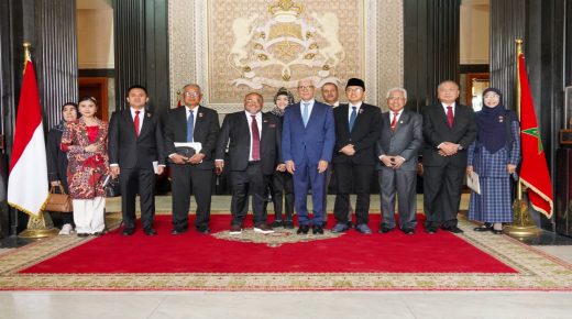 رئيس مجلس النواب يجري مباحثات مع رئيس وأعضاء مجموعة الصداقة البرلمانية الأندونيسية-المغربية