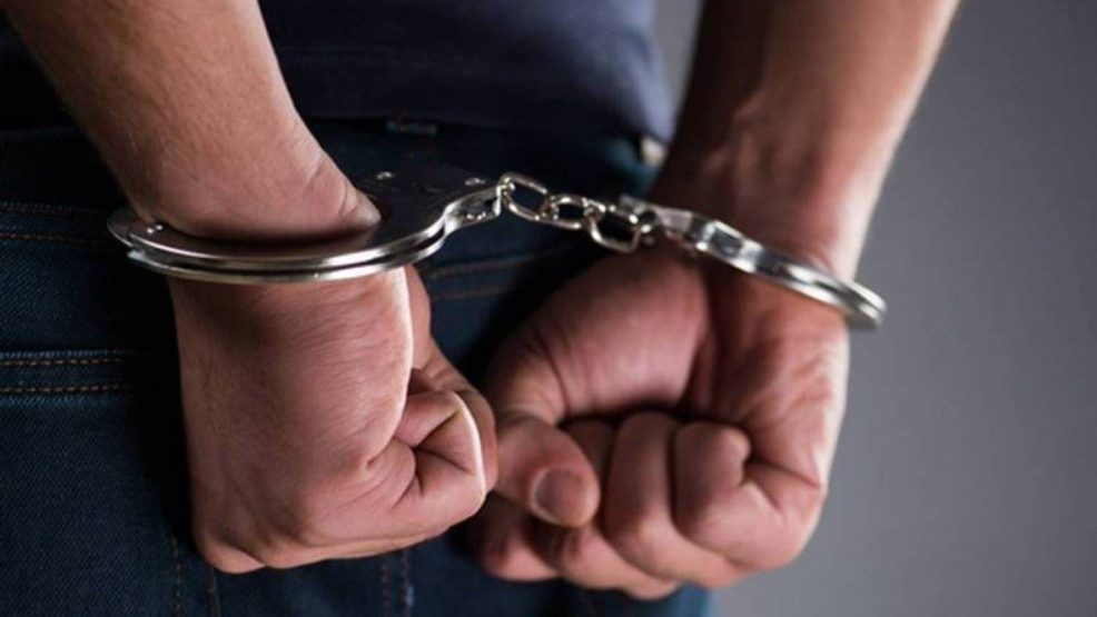 الدار البيضاء..اعتقال صحفي مزور يبتز أصحاب الحانات