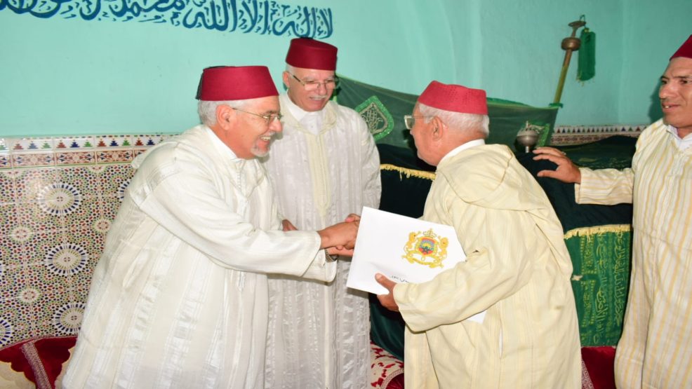 لجنة ملكية تشرف على تسليم الهبة الملكية تخليدا لذكرى وفاة الملك الراحل الحسن الثاني