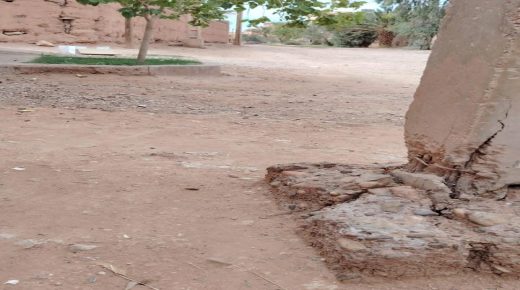 تنجداد إقليم الراشيدية .. تهالك الاعمدة الكهربائية يثير مخاوف قاطني قصر كردميت