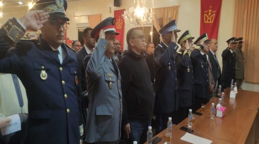 گلميمة ..حفل الإنصات للخطاب الملكي السامي بمناسبة حلول الذكرى التاسعة والاربعون للمسيرة الخضراء المظفرة