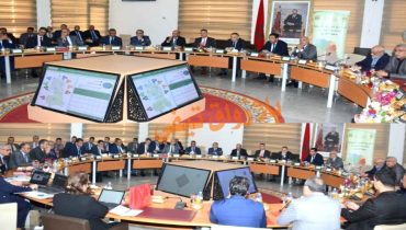 وجدة .. اجتماع جهوي حول وضعية إنجاز مشاريع المبادرة الوطنية للتنمية البشرية، ومشاريع تزويد الساكنة بالماء الشروب ومياه السقي