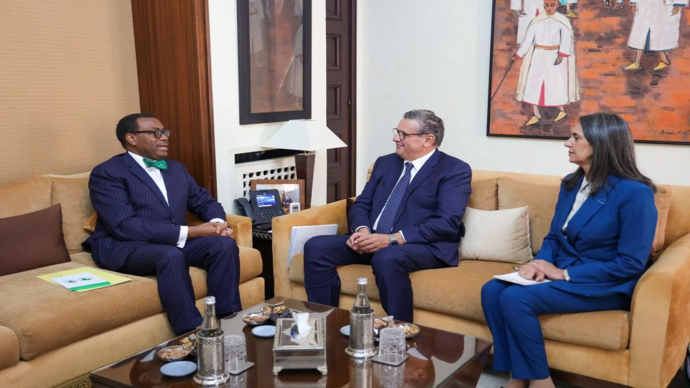 الرباط ..اخنوش يجري مباحثات مع رئيس مجموعة البنك الإفريقي للتنمية