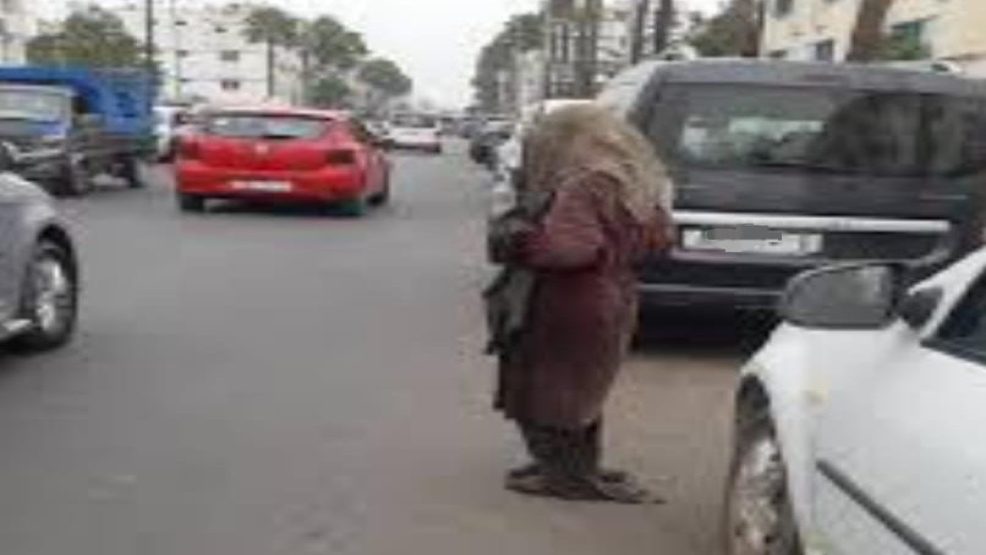 سيدي بنور..معاناة الساكنة مع تزايد المختلين عقلياً في الأحياء والشوارع