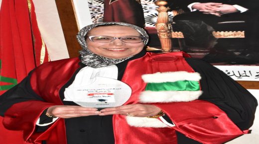 مشكور بهيجة تنال شهادة الدكتوراه بميزة مشرف جدا في القانون الخاص