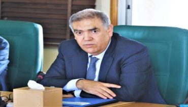 وزير الداخلية يلزم هيئات المجتمع المدني بالتصريح بفروعها لدى سلطات مقر الأصل للحصول على وصل الإحداث