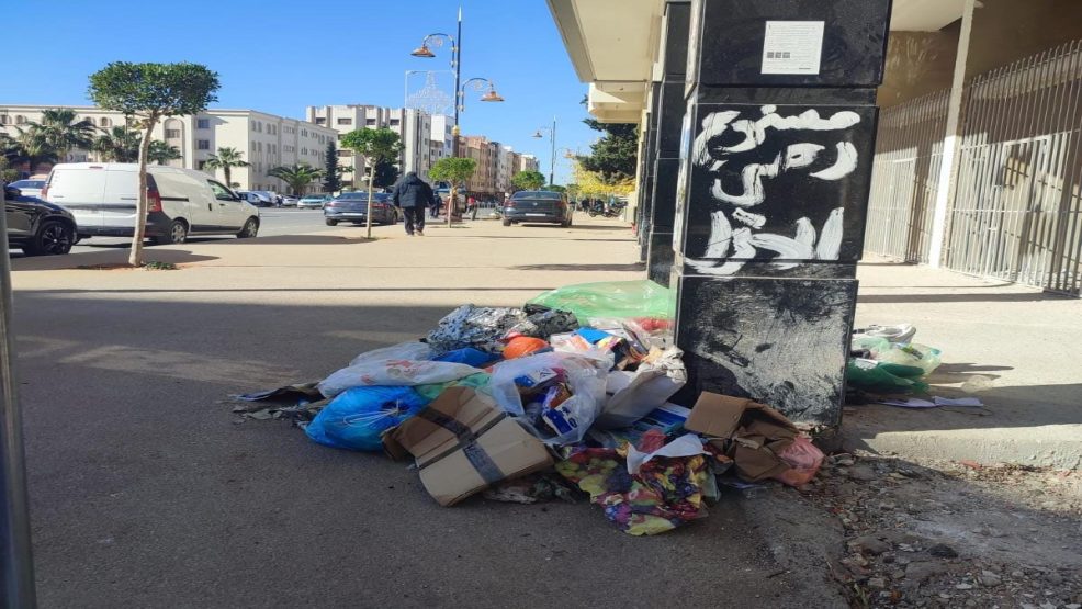 مكناس ..نقطة بيئية سوداء بشارع فريد الانصاري