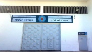 سطات..إيداع 7 دركيين السجن وتوجيه التهم إلى آخرين على خلفية التستر على بارون مخدرات ضالع في جريمة قتل