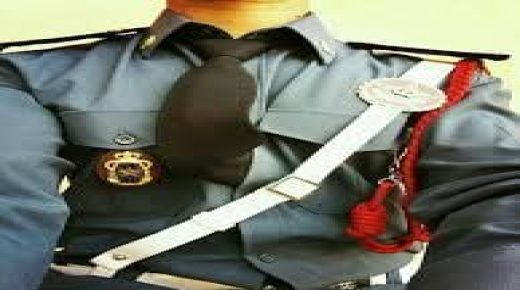 الفنيدق ..فتح بحث قضائي و توقيف قاصرتين ارتدتا زي الدرك الملكي وتجوّلتا به في الشارع العام