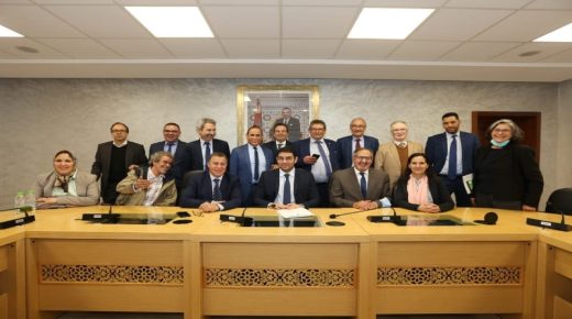 تاونات :*”منتدى كفاءات ألإقليم  ينظم لقاءا علميا