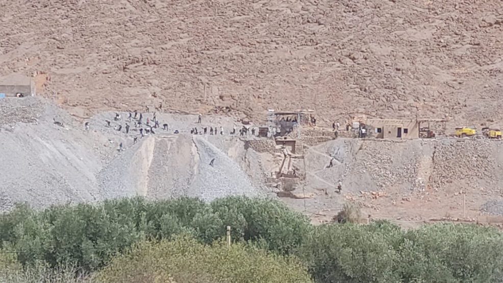 بني دجيت إقليم بوعرفة.. مستغلو رخص معدنية يتعرضون لتخريب تجهيزاتهم من طرف مجهولين