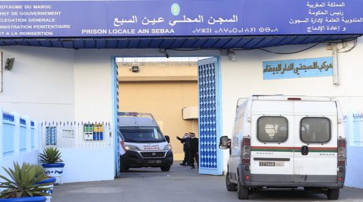 إحالة 10 متهمين في عملية سطو على هواتف بمطار محمد الخامس إلى السجن المحلي عين السبع