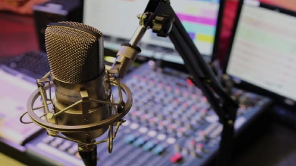 اليوم العالمي للإذاعة .. إبراز دور الإذاعة في نقل الثقافة والمعلومات