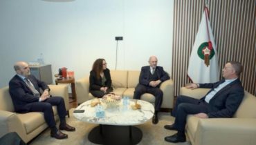 فوزي لقجع يستقبل رئيس الاتحاد الملكي الإسباني لكرة القدم