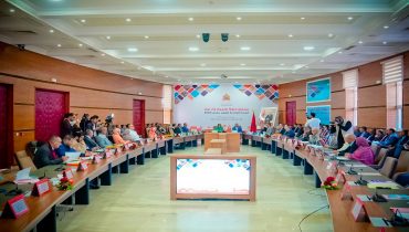 مجلس جهة كلميم واد نون يعقد دورته العادية لشهر مارس 2025 و يصادق على مجموعة من اتفاقيات الشراكة تهم الاستثمار وتقوية البنيات التحتية والخدمات الأساسية