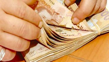 الكتلة الأجرية في المغرب: تحديات العدالة الأجرية والفجوات بين القطاعات