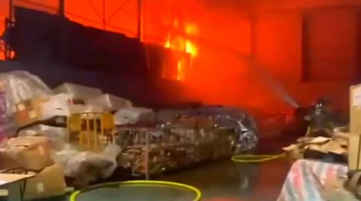 المكتب الوطني للمطارات يوضح بخصوص حريق منطقة الشحن بمطار محمد الخامس