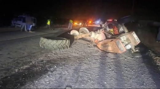 برشيد.. حادث مروع بسبب غياب الانارة بين سيارة وجرار