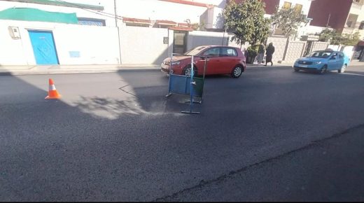 العرائش ..شارع الجيش الملكي ” إصلاحات فاشلة وتدهور حالة الطريق”