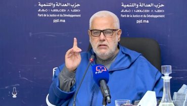 جريدة العمق المغربي تسحب شكايتها ضد عبد الإله بنكيران: خطوة نحو تصويب الأجواء وتأكيد على احترام مهنية الصحافة