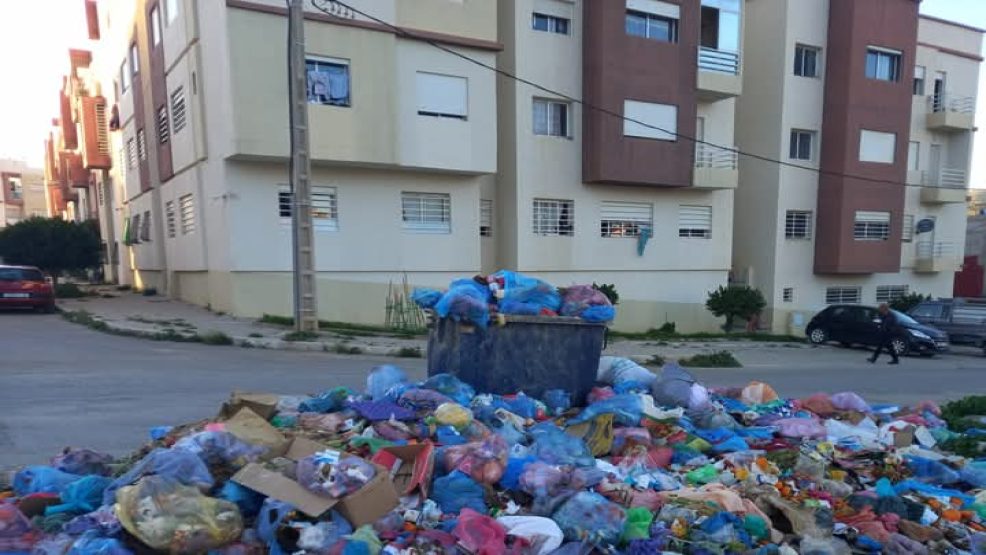 مدير جديد لشركة النظافة بتازة..والأمل مفقود في تحريك الأسطول الجديد والمدينة مهددة بالغرق في الأزبال إلى أجل غير مسمى