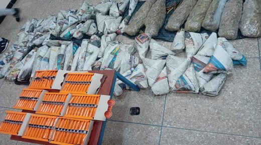 عملية نوعية للدرك الملكي بخميس متوح  تؤدي إلى حجز سيارة رباعية الدفع محملة بالمخدرات