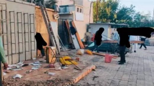 تازة ..هدم مجموعة من الأكشاك بشارع علال الفاسي استعداداً لتأهيله