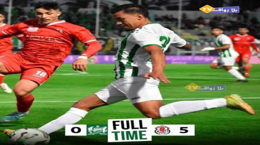 الدفاع الحسني الجديدي ينهار بخماسية على أرضه أمام الفتح.. والقلق يتصاعد قبل مواجهة الرجاء