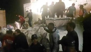 فاس..انهيار عمارة سكنية بالحي الحسني وانباء عن قتلى وجرحى وسط استنفار كبير