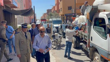 حملة لتحرير الملك العمومي بمراكش: السلطات المحلية وقائد ملحقة سيدي غانم يواصلون جهودهم وسط استحسان الساكنة