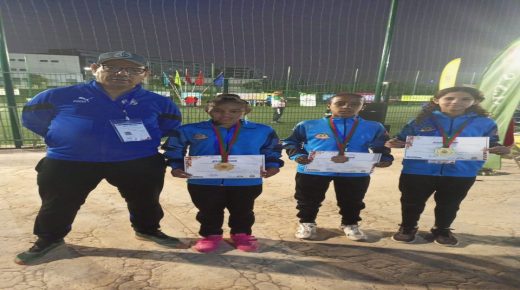كلميمة اقليم الراشيدية..خلال الالعاب المدرسية تتويج العداءة فاطمة الزهراء الدادسي