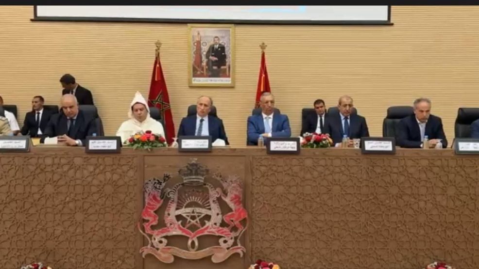 سعد برادة وزير التربية الوطنية يُشرف على تنصيب عبد المومن طالب عاملاً جديداً على إقليم اليوسفية