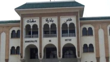 ابن أحمد اقليم سطات:تُغلق سوق الأغنام بقرار رسمي استجابة لتوجيهات ملكية وحماية للقطيع